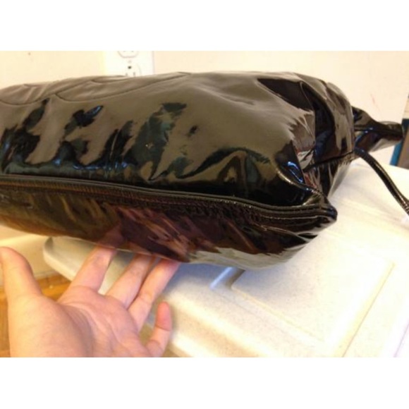 WOW POSHMARK - AUTHENTIC CHANEL SUPERMODEL EXTRA LARGE Leather Cabas Bag Tote - Picture 11 of 13